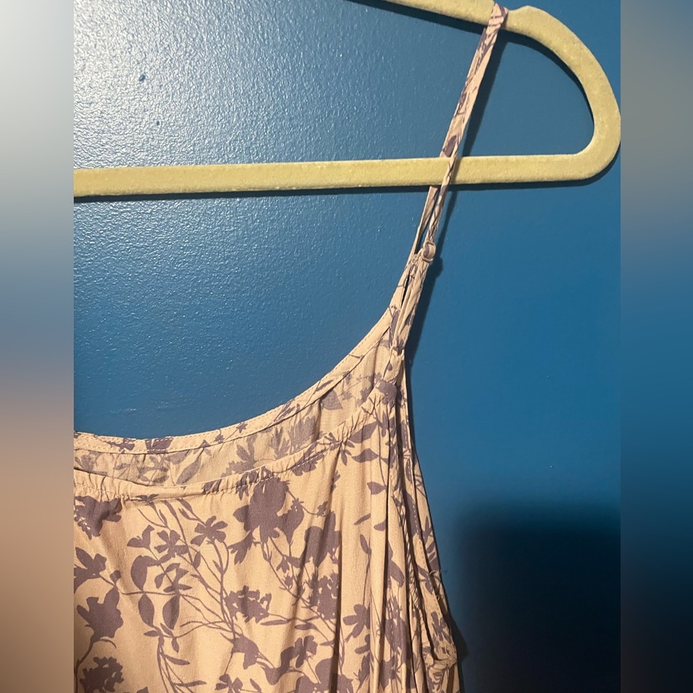 A New Day Lavendar Floral Dress - Picture 5 of 7